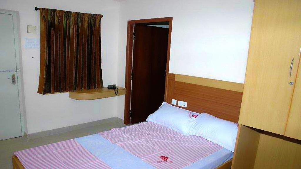 Hotel Palm Tree Vellore Exterior foto